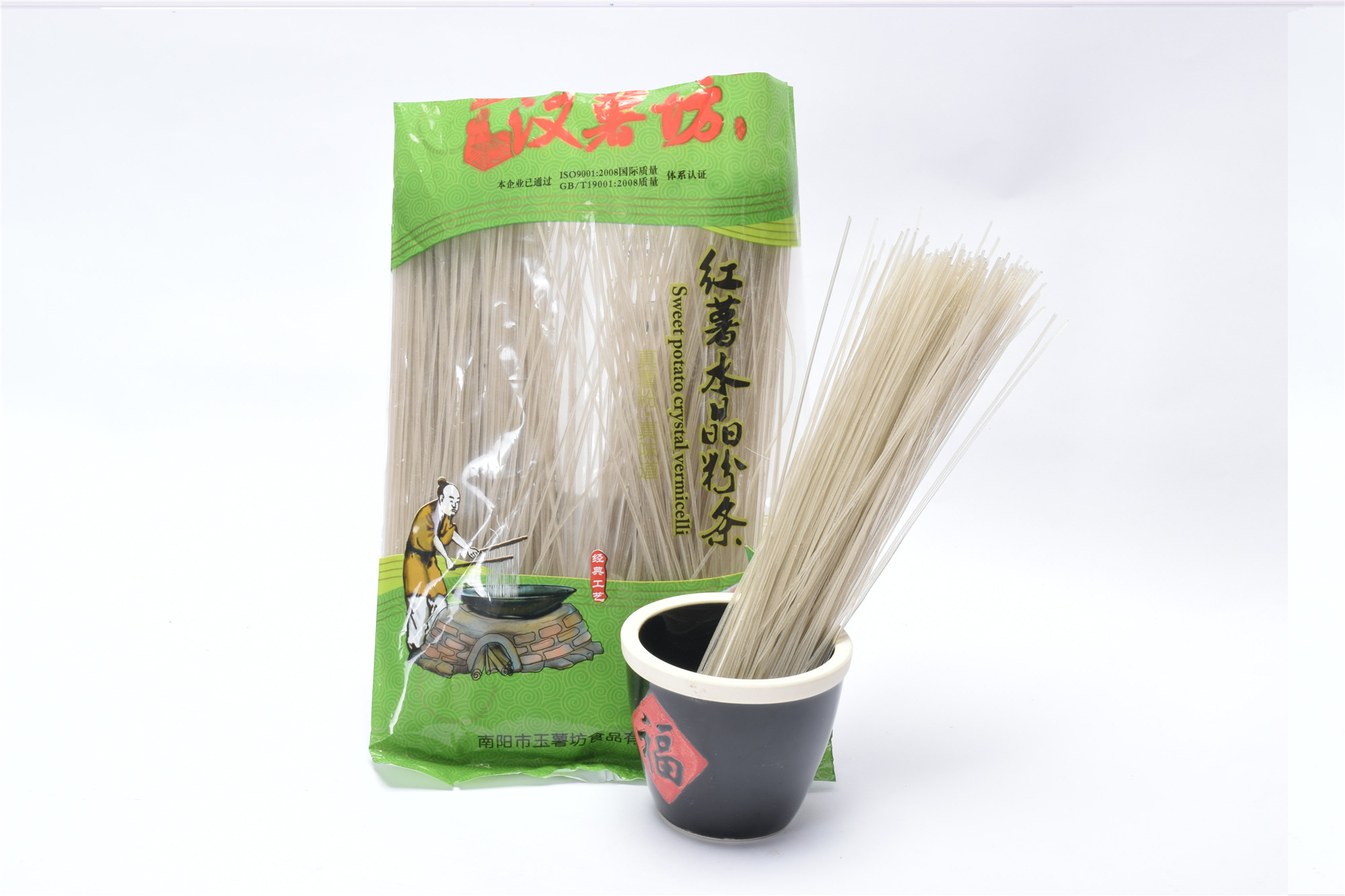 粉條機(jī)生產(chǎn)粉條.jpg